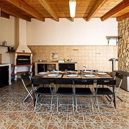 Domingos - Beautiful Garden Close To Beach And Park Σπίτι διακοπών *
